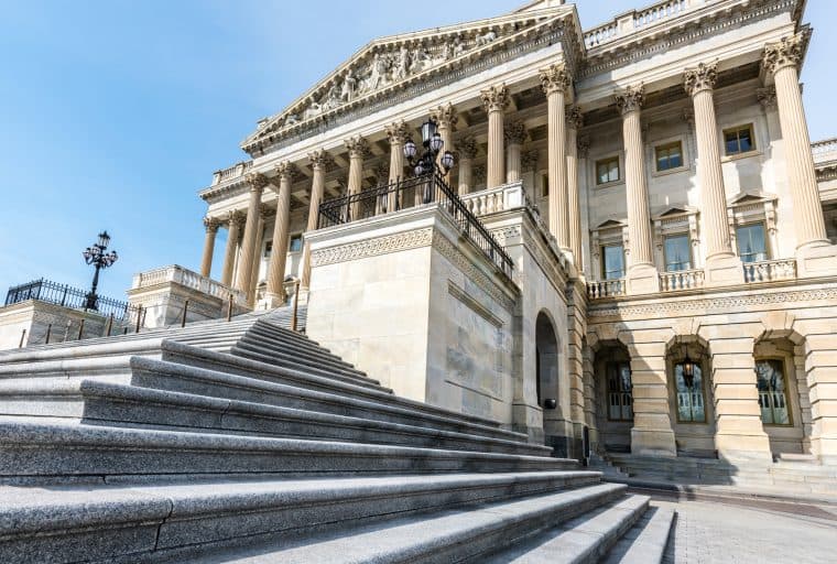 The Daily: New Crypto Bills on Capitol Hill, Russian Banks Face Demand for Cryptocurrencies