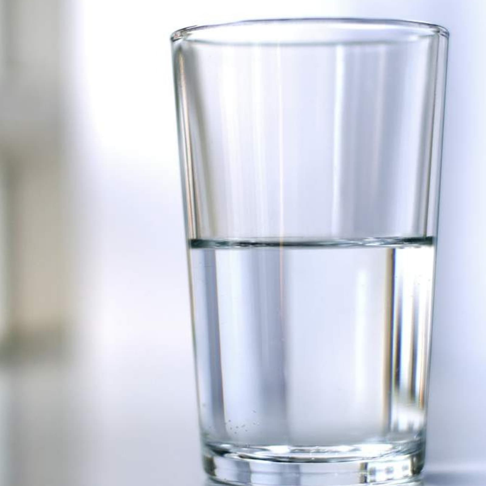 Bitcoin Price: Wall Street Optimistic, Enthusiasts Pessimistic According to Fundstrat