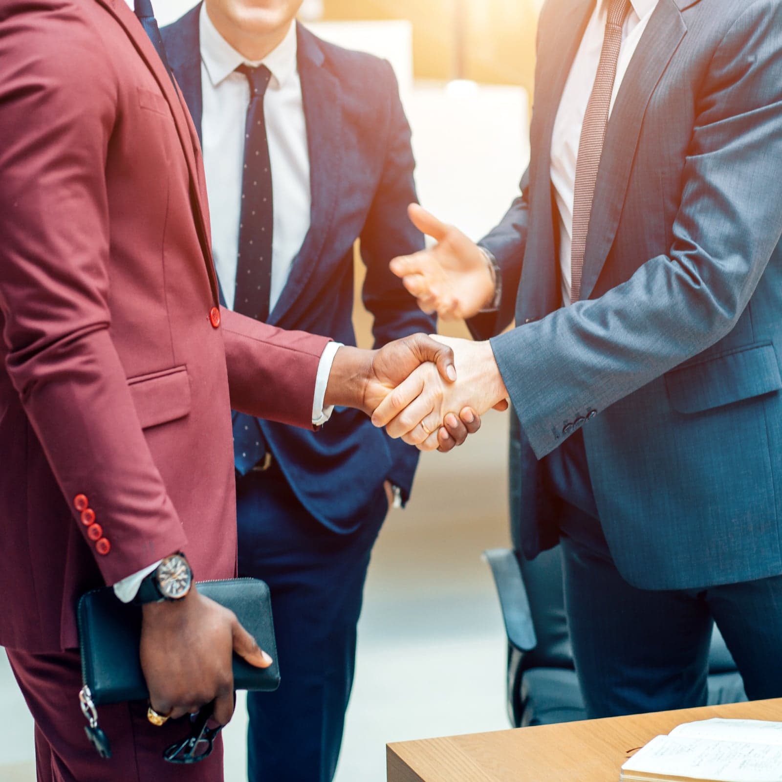 The Daily: Coinsquare Secures Banking Partnership, Québec Elections Bring Hope to Miners