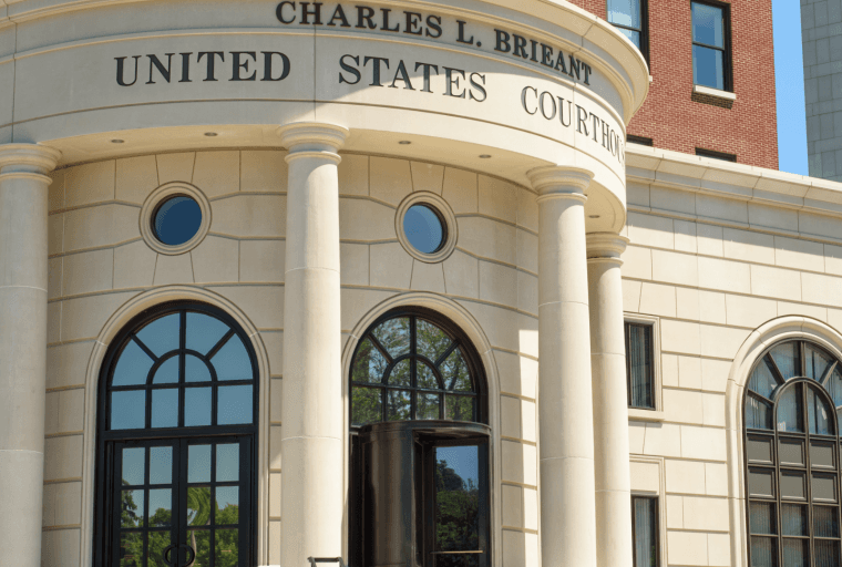US Federal Court Fines Bitcoin Ponzi Schemer Over $2.5 Million