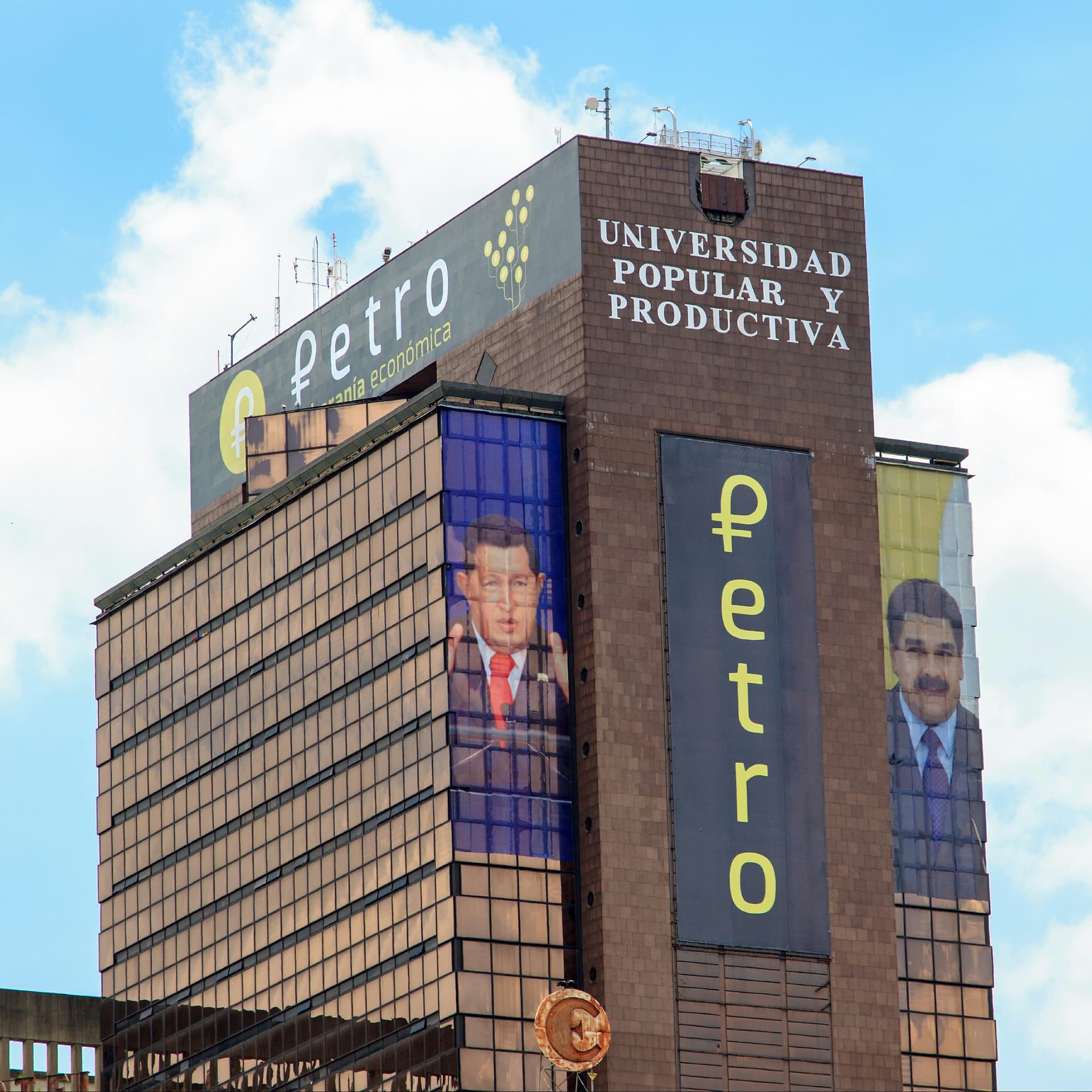 Venezuela Approves Law Granting Legal Effect to the Petro