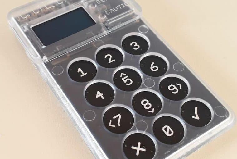 Review: Coldcard's BTC Hardware Wallet Is Air-Gapped for Added Security