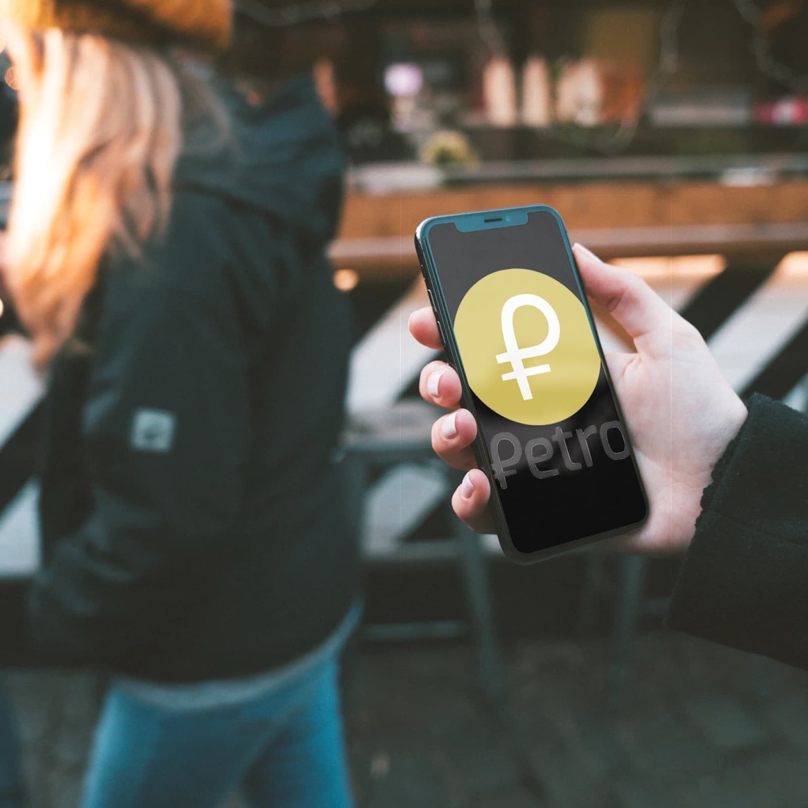 Venezuelan Banks Start Using the Petro to Denominate Customer Balances