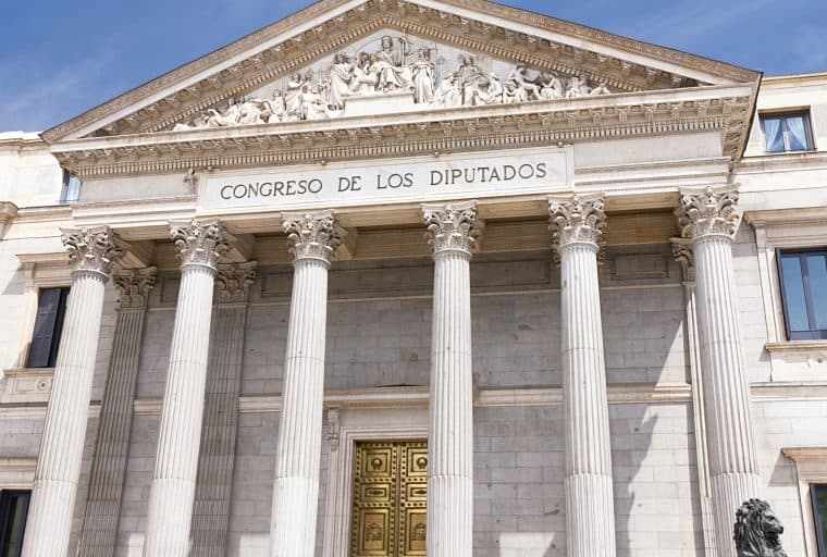 Spain Monitors 15,000 Cryptocurrency Investors to Curb Tax Evasion