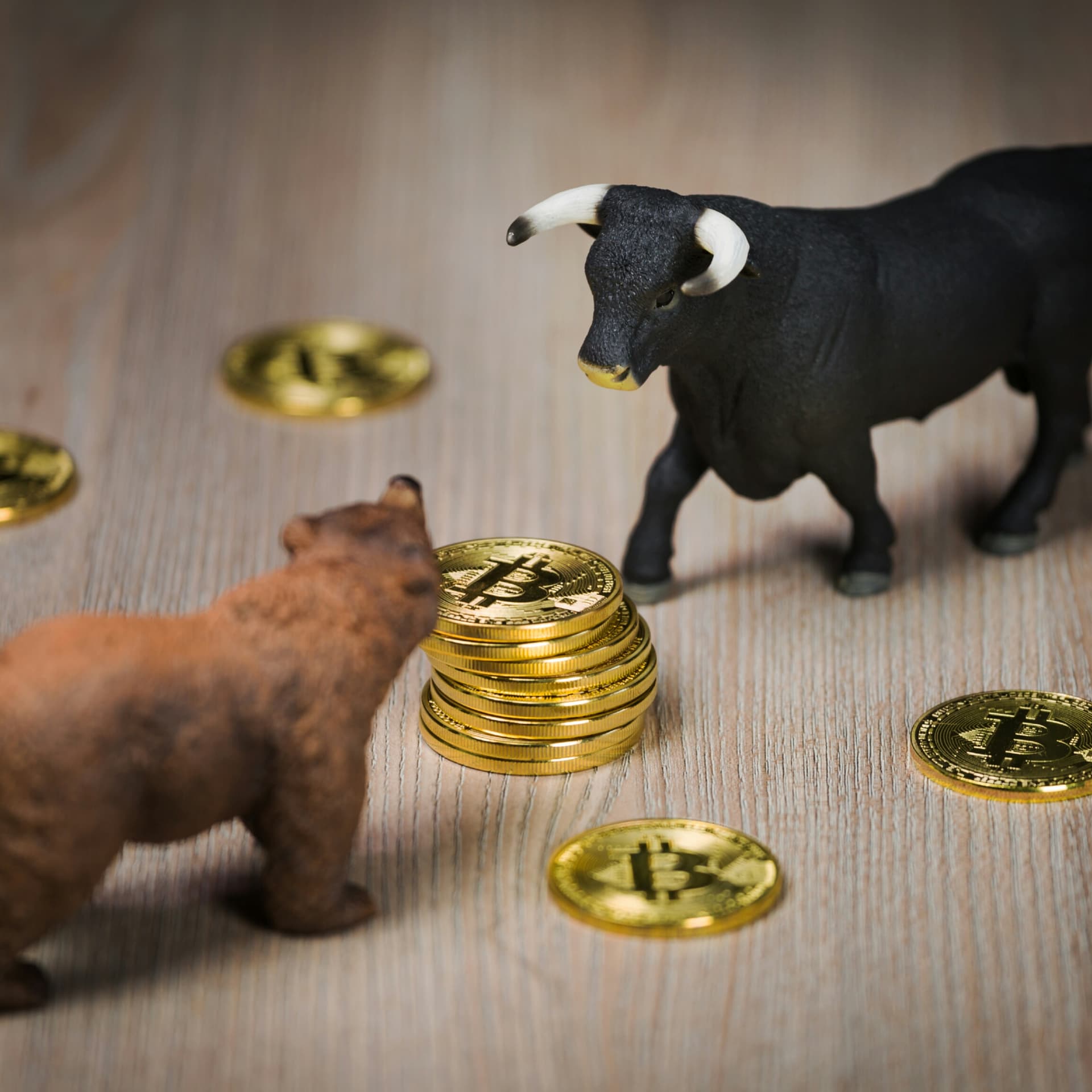 Cryptocurrency Exchanges Delist Dozens of Struggling Altcoins