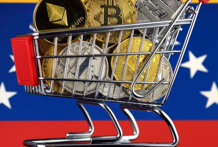 Venezuela Decrees Crypto Operators Must Pay Taxes in Cryptocurrencies