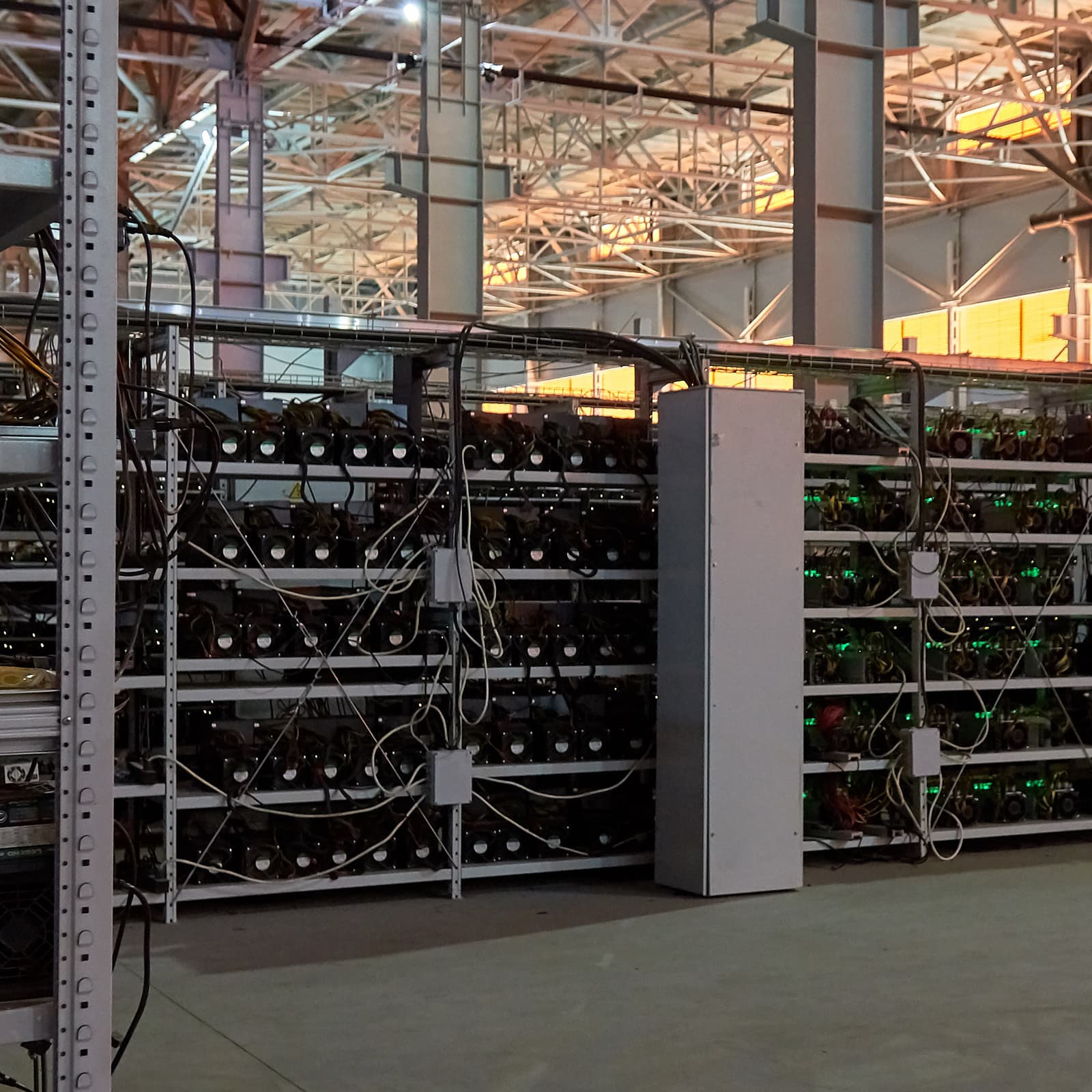 Bitmain Pauses Texas Mining Operations, County Officials Report
