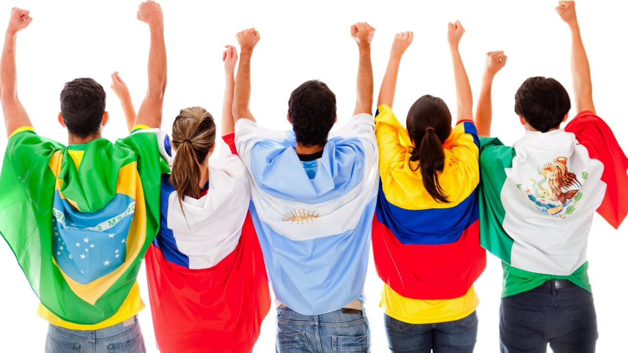 Latin Americans Turn to Bitcoin as Local Fiat Currencies Plunge