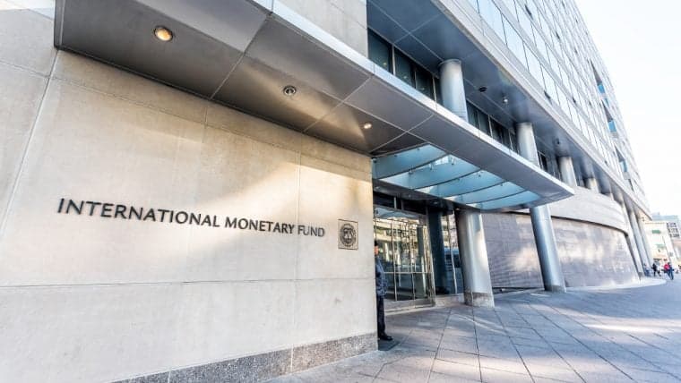 IMF Predicts Banks Will Struggle at Least 5 More Years After Global Economy Recovers