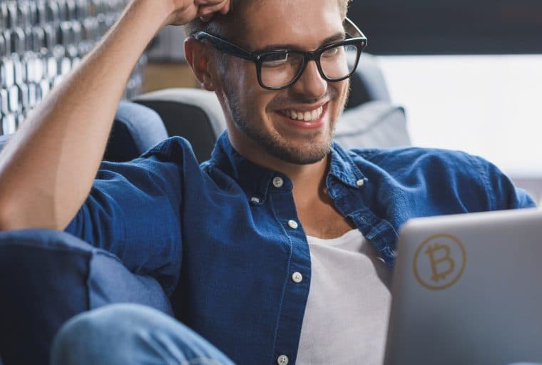 Cryptocurrency GIFs: Animations That Capture the Mood of the Markets