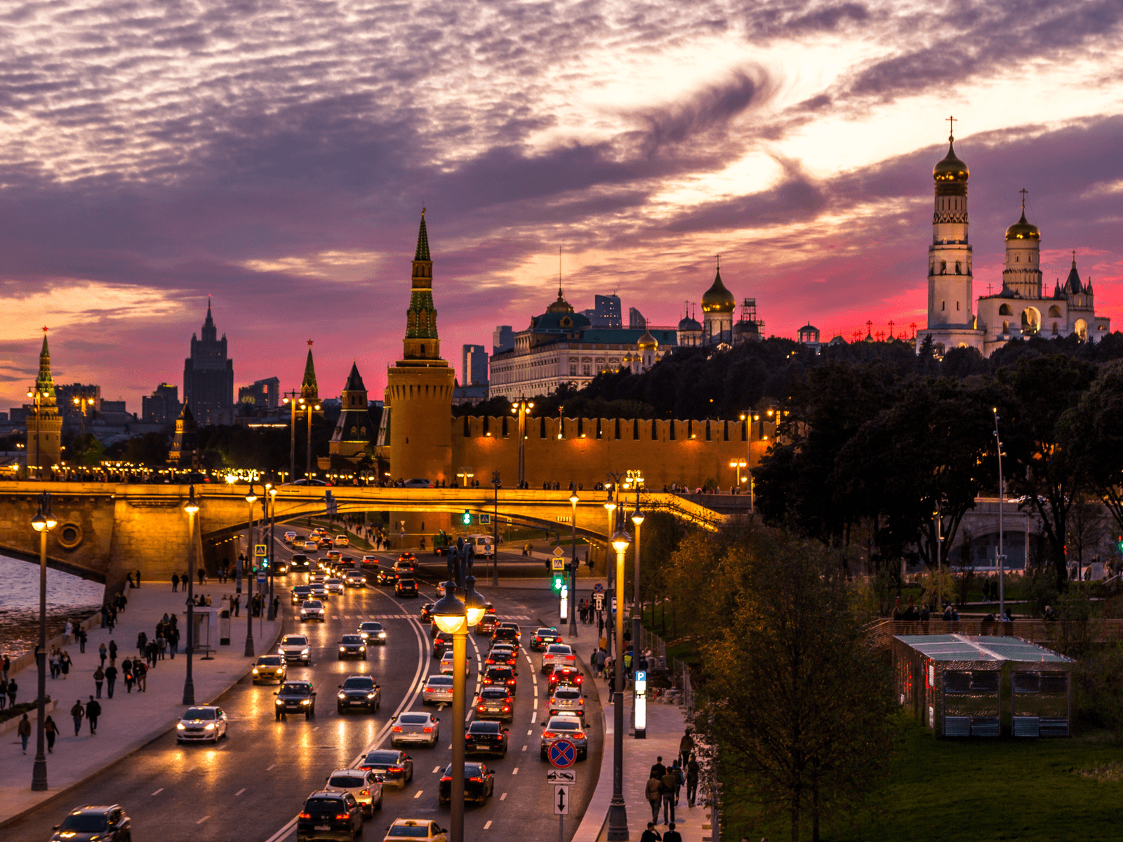 US Sanctions Moscow's Evrofinance Bank Over Involvement With Petro