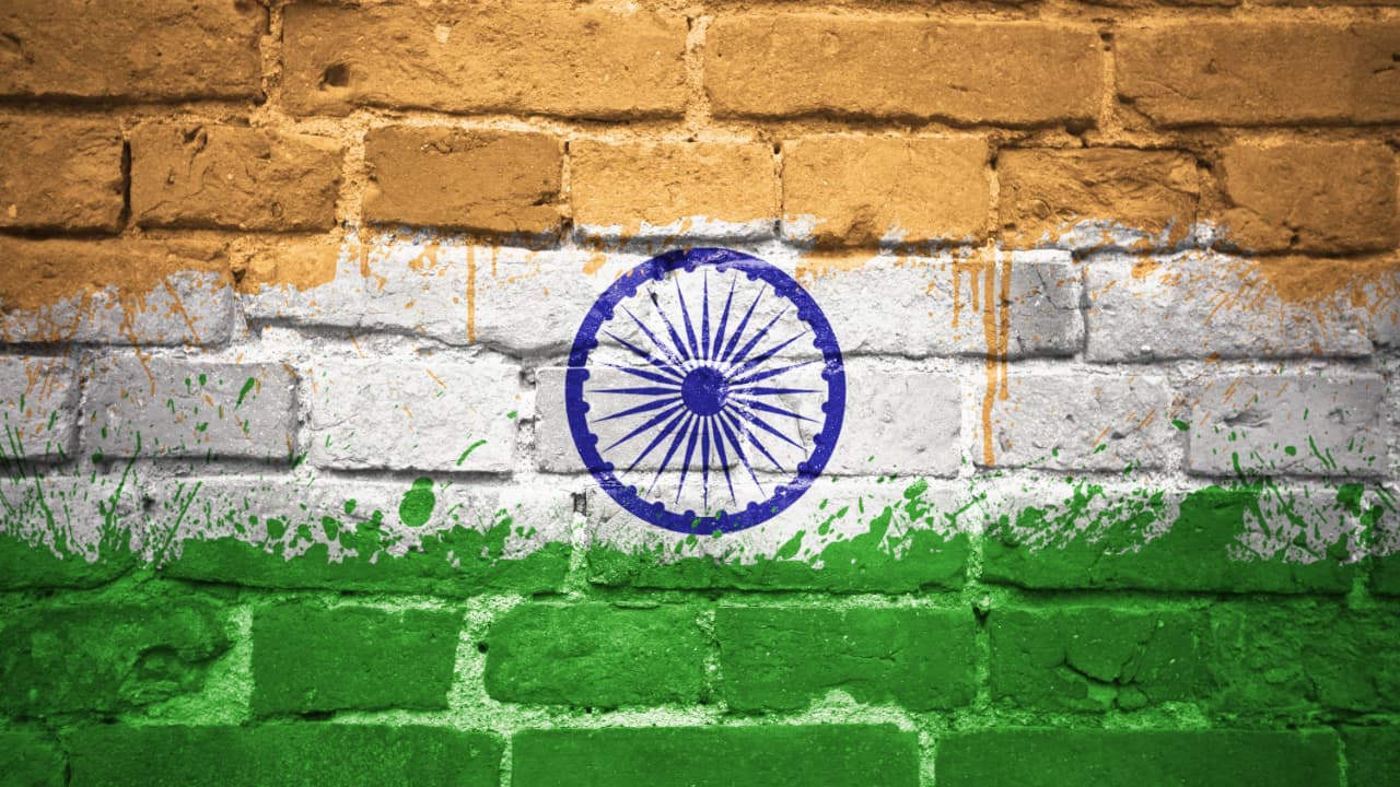 Economists Predict Worst Recession Ever for India Amid Lockdown Extension