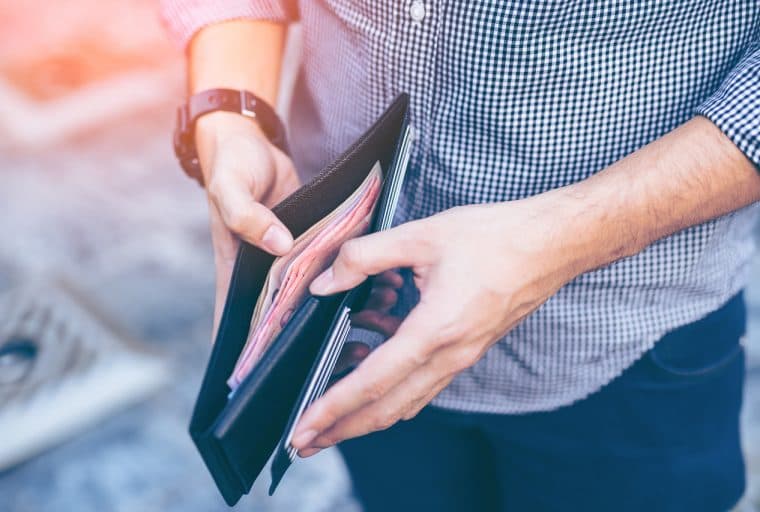 Localbitcoins Removes In-Person Cash Trades Forcing Traders to Look Elsewhere