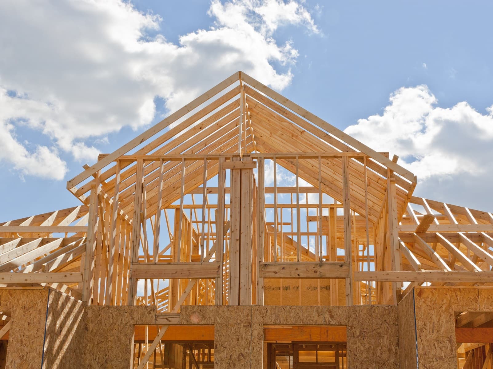 As US Expands Subprime Mortgage Program, Is a New Crisis Looming?