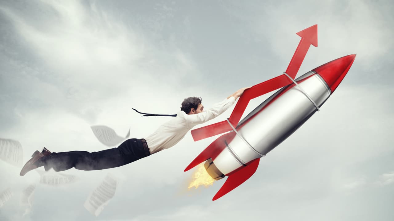 Grayscale Surpasses $10 Billion in Crypto Under Management With Over 500,000 BTC in Bitcoin Trust