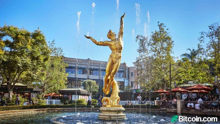 Real Estate Billionaire Buys Bitcoin, Accepts BTC for Rent Payment at His Residential and Retail Properties