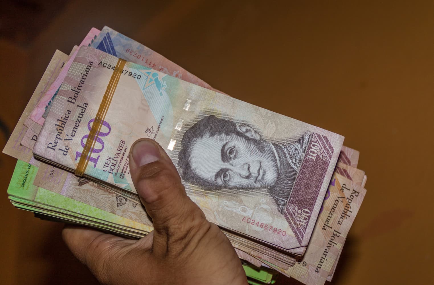 How Fiat Money Fails: Deconstructing the Government's Paper-Thin Promise