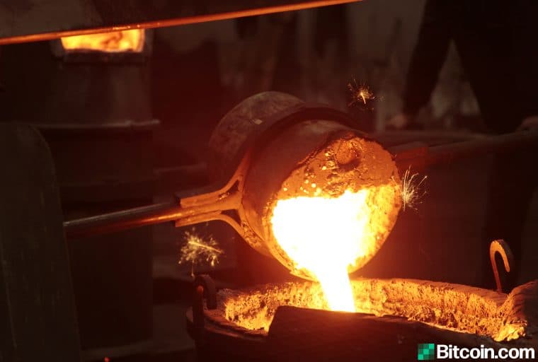 Altcoin Season Trending - LINK, XTZ, BSTX, HBAR Gain Up to 120% in 24h