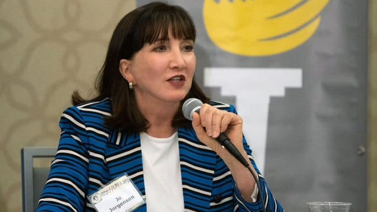 2020 Libertarian Presidential Candidate Jo Jorgensen Talks Bitcoin, Endless Wars, Covid-19 Response