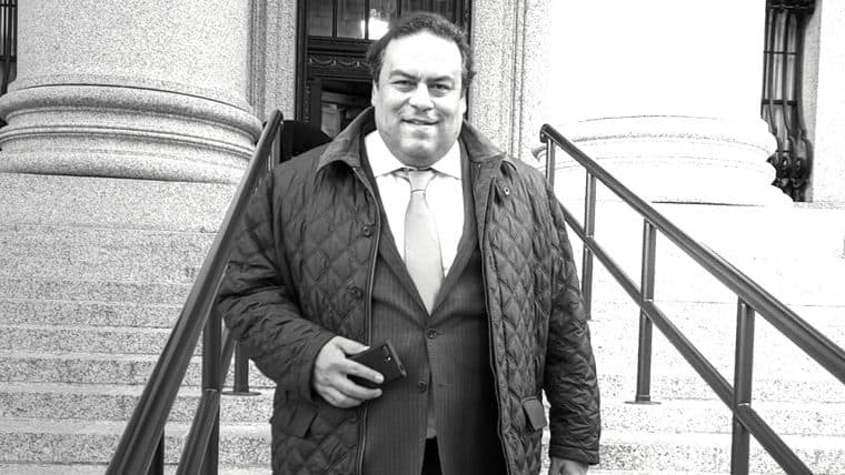 US Hopes to Confiscate $400M: DOJ Files Forfeiture Judgment Against Onecoin Launderer