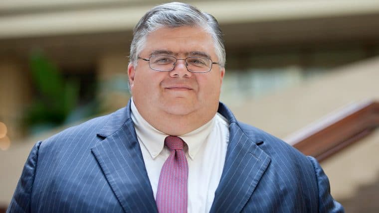 BIS Chief Banker Criticizes Bitcoin as Inherently Risky, Says BTC Vulnerable to 51% Attack