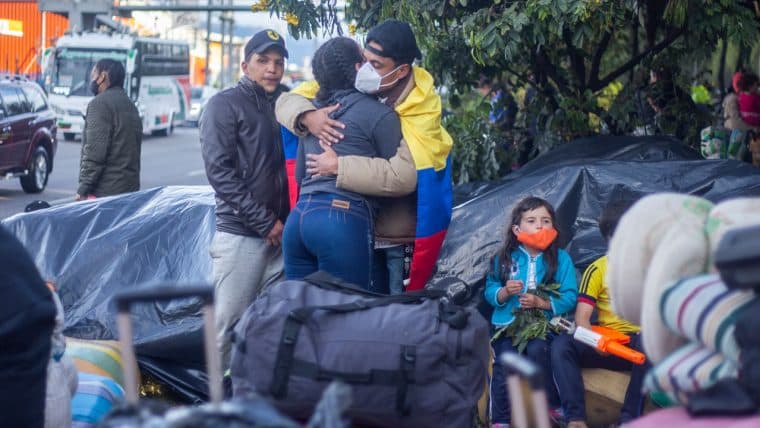 Venezuelan Minimum Wage Reaches $3 as More Venezuelans Take Refuge in Cryptocurrencies