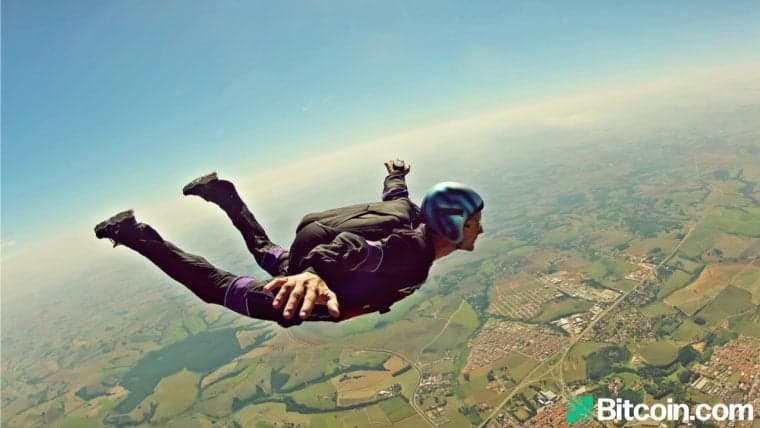 Crypto Markets Lose Billions, Weak Hands Capitulate, Stablecoin Market Surpasses $100 Billion