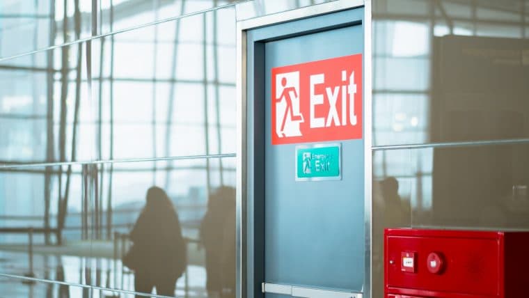 64 Cryptocurrency Firms Have Withdrawn Applications to Operate in UK, FCA Says