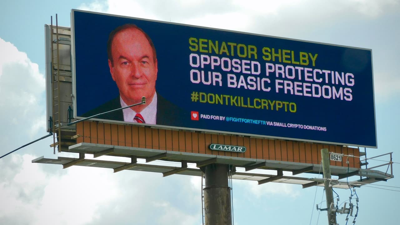 Billboard Calls out Alabama Senator for Blocking Infrastructure Bill's Crypto Amendment