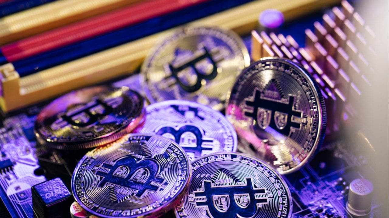 Big Miners and Holders Keep Accumulating Bitcoin: Kraken's 'Shocktober' Report