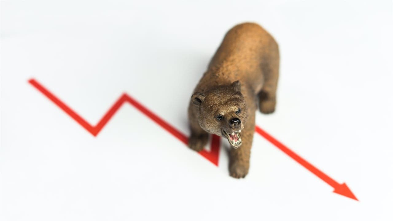 Crypto Economy Slides 8% in Value Shaking Out Billions, Blame Placed on New Covid Variant