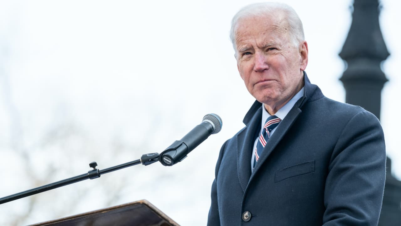 Joe Biden Claims Inflationary Pressure 'Rests With the Federal Reserve,' Praises the Fed's 'Extraordinary Support'