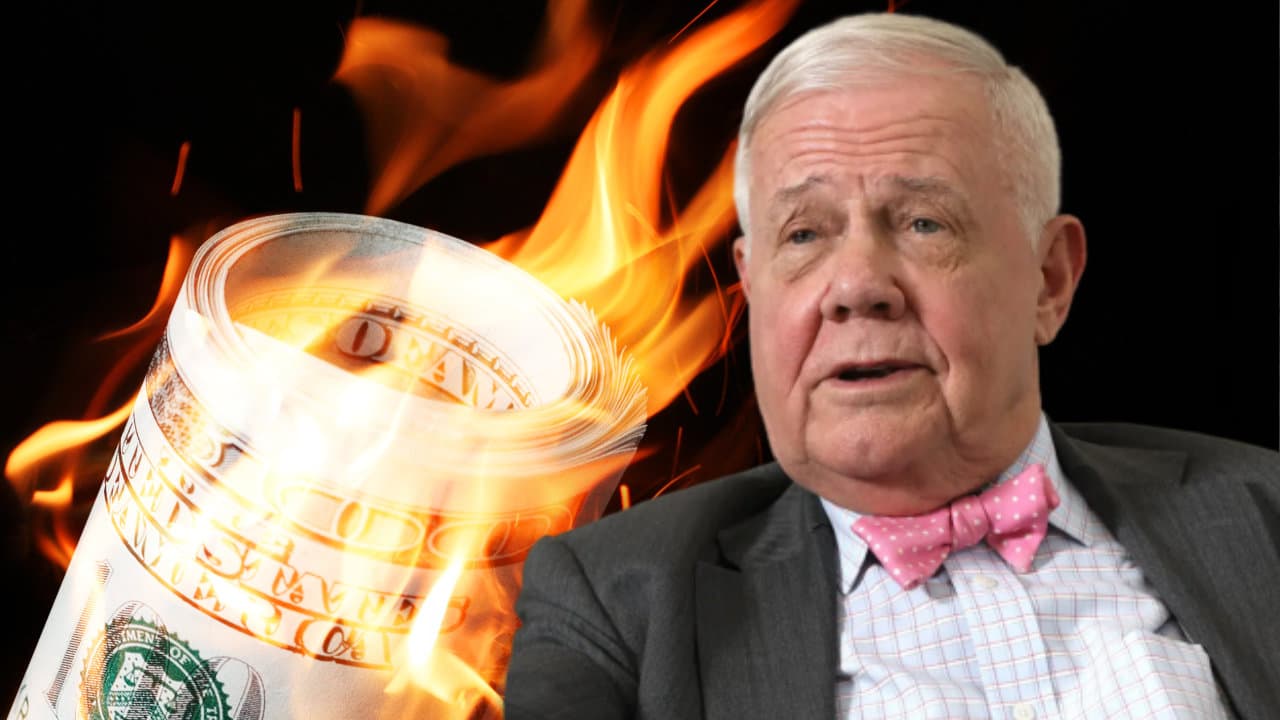 Renowned Investor Jim Rogers Sees the End of the US Dollar — Says 'Washington Does Not Play Fair Anymore'