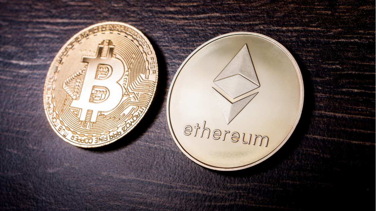 Bitcoin, Ethereum Technical Analysis: BTC, ETH Begin Weekend Close to Key Resistance Levels