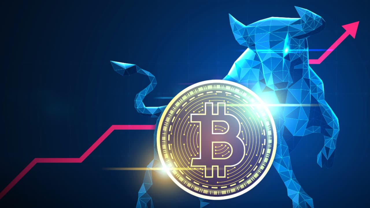 Defiance CEO 'Completely Bullish on Bitcoin' — Says It's 'a Good Time to Get in'