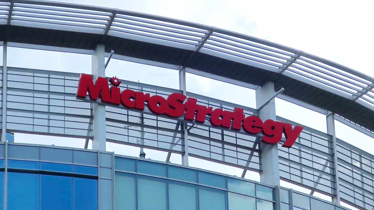 Microstrategy CEO Dispels Rumor of Company Quietly Selling Bitcoin