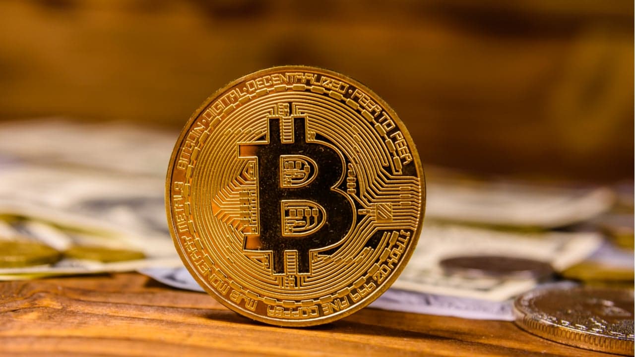 Bitcoin, Ethereum Technical Analysis: Bitcoin Climbs Above $47,000, as ETH Consolidates at Key Resistance Level