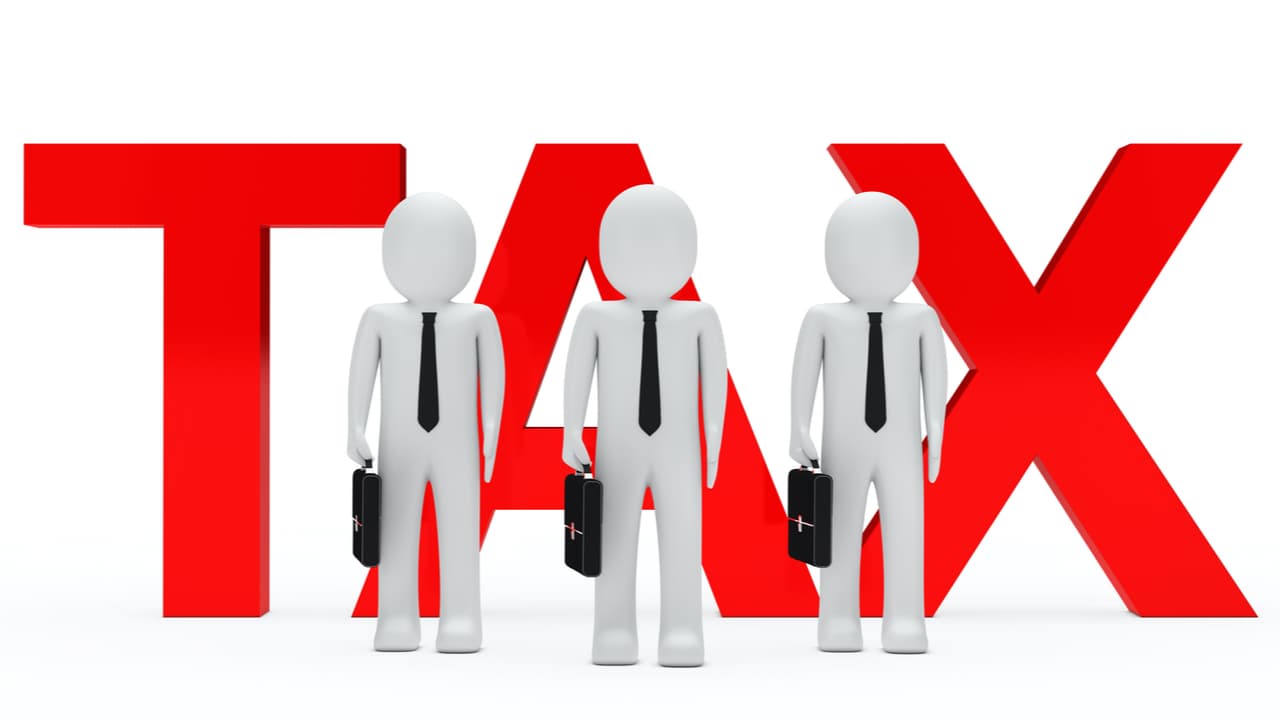 Declare the Side Hustle — Americans Are Concerned About the 1099-K Tax Rule for Payments Over $600