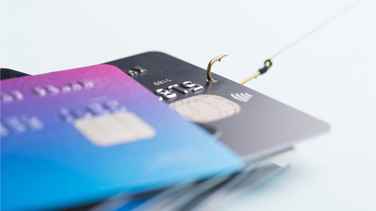 Kenyan Law Enforcement Agency Arrests Two Students Accused of Using Stolen Funds to Buy BTC