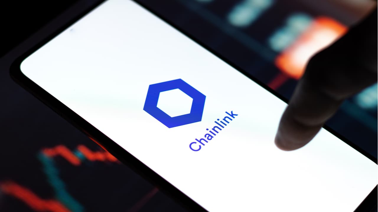 Biggest Movers: LINK Remains Near 1-Month High, as ADA Extends Bull Run