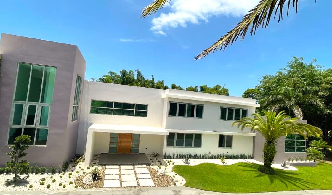 Buy a Dream House With Bitcoin In the Idyllic Caribbean Valley of Puerto Rico