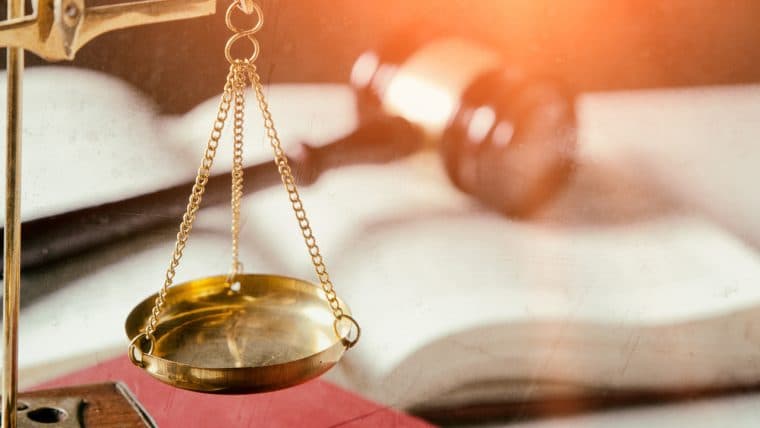 Poloniex, Bittrex Want Kyle Roche's Law Firm Removed From Class-Action Against the Exchanges