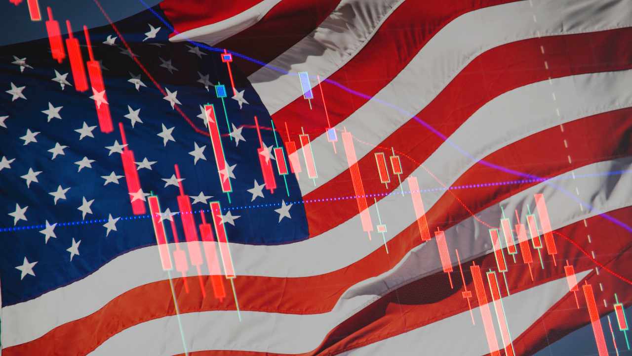 Invesco Strategist Warns the Fed Is 'Playing a Dangerous Game' That Could Lead to 'Significant Recession'