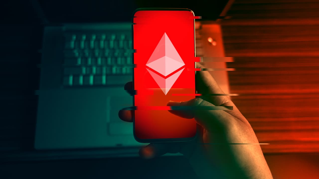 Onchain Sleuths Discover Funds Linked to Alameda Swapped for ETH, USDT, BTC by a Mysterious Entity