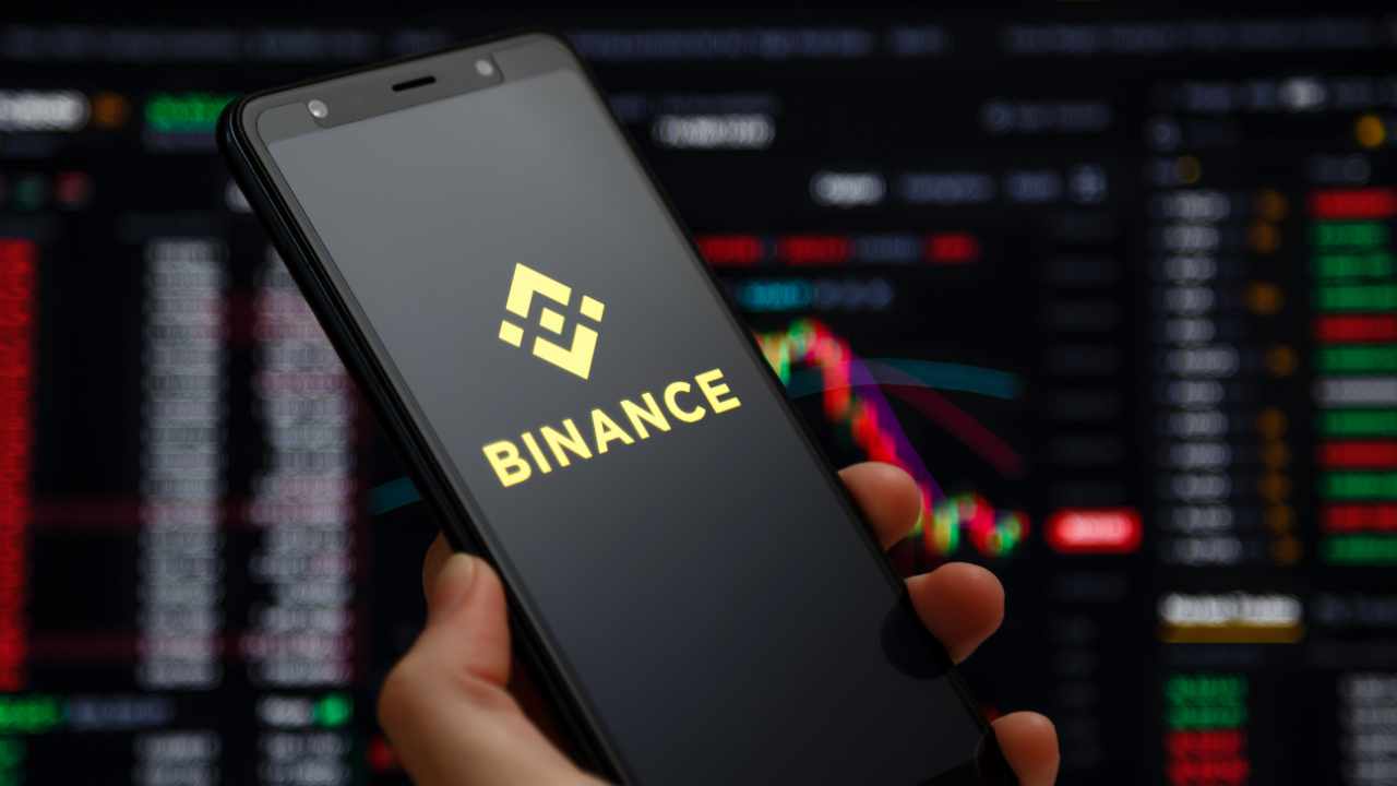 Binance Returns to Korean Crypto Market — Invests in Troubled Exchange Gopax