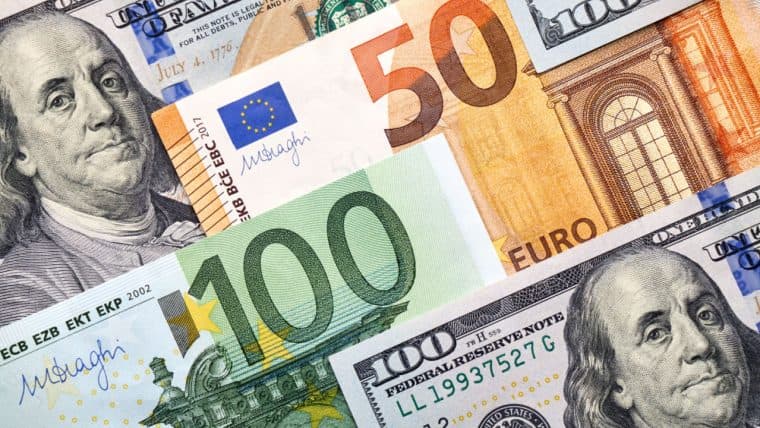 EUR/USD Hits 6-Week High, as Greenback Weakens Following Fed Hike