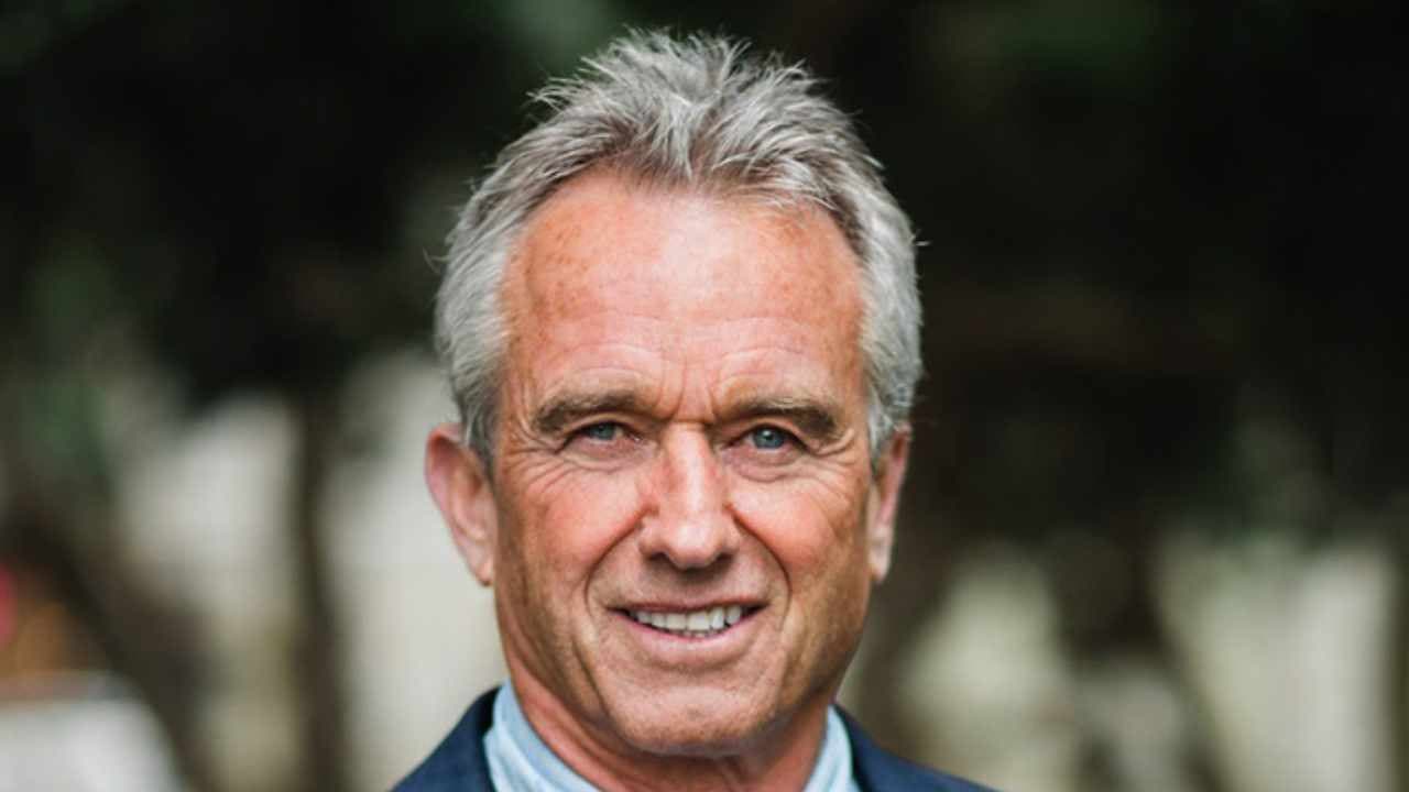 Robert Kennedy Jr: Government Could Ban, Seize Bitcoin — CBDCs Could Lead to Financial Slavery, Political Tyranny