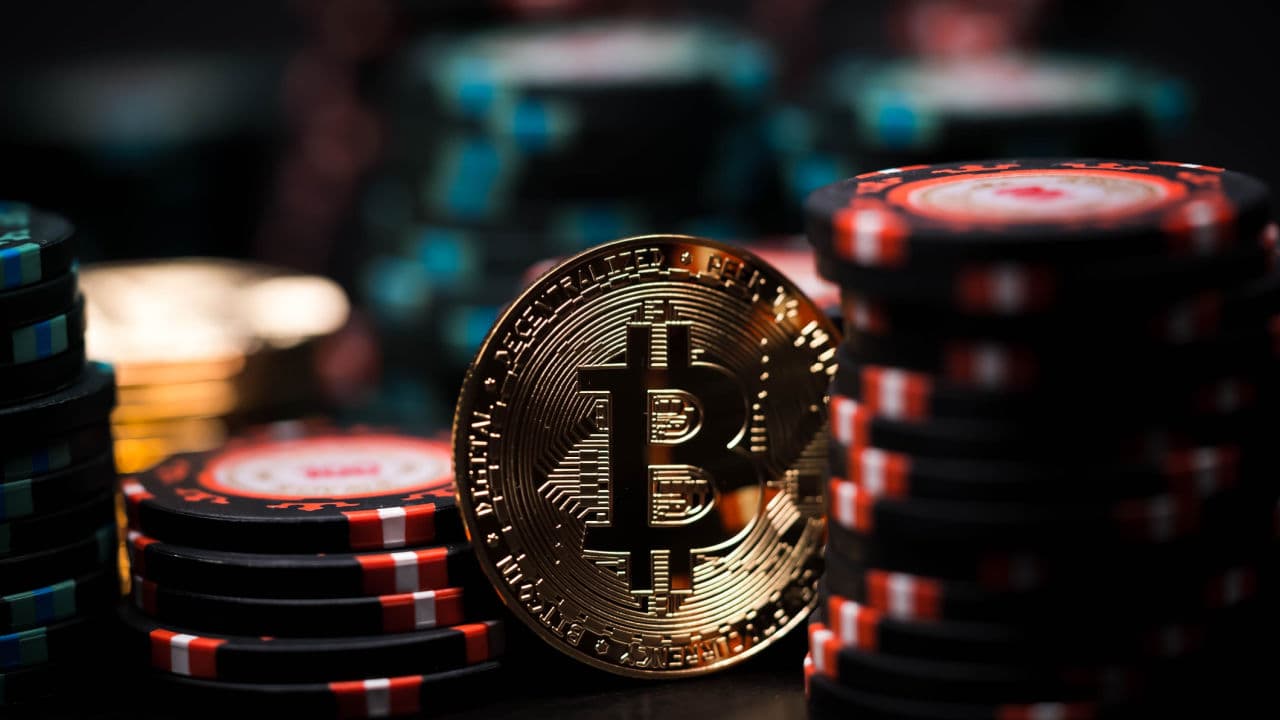 Bitcoin, Ethereum Technical Analysis: BTC Falls to $27,000 Ahead of US Consumer Confidence Report 