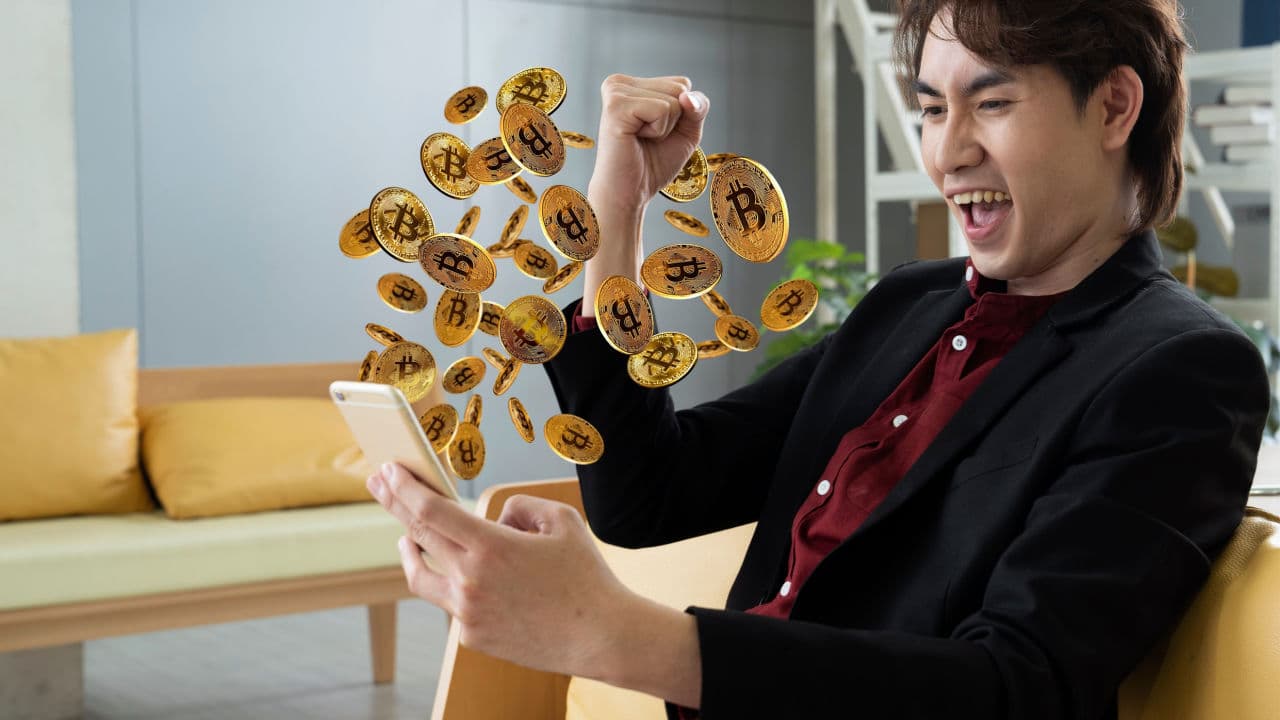 Crypto Industry Report: BTC Beats Nasdaq Index and Gold in Q1, Liquid Staking Governance Tokens up by 210%