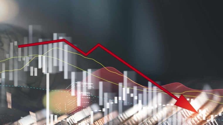 Strategist Expects US Recession by Year-End, Fed Tightening to Drag Down Economy